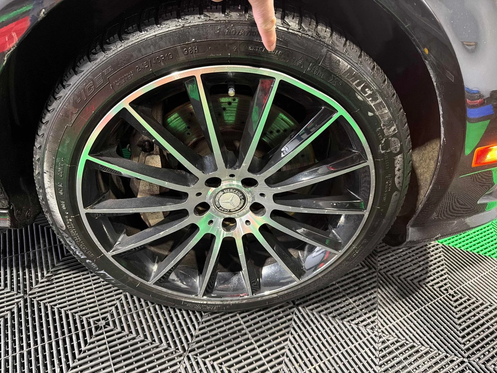 Mercedes-Benz CLS 550 4MATIC С РЕГИСТРАЦИЯ & АВТО КРЕДИТ , снимка 14 - Автомобили и джипове - 53905231