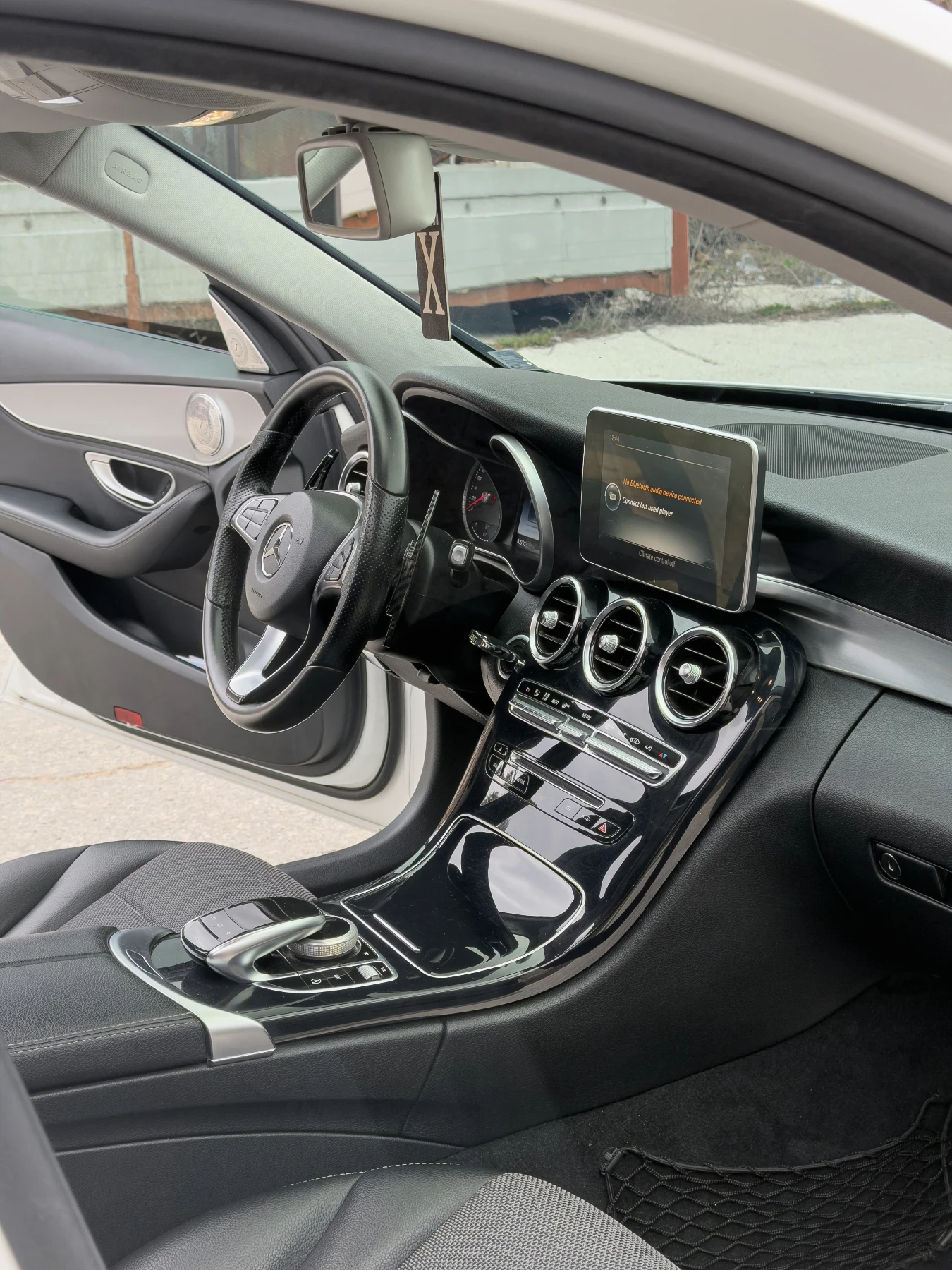 Mercedes-Benz C 220 C220 AMG PREMIUM NIGHT PACK , снимка 14 - Автомобили и джипове - 53923306