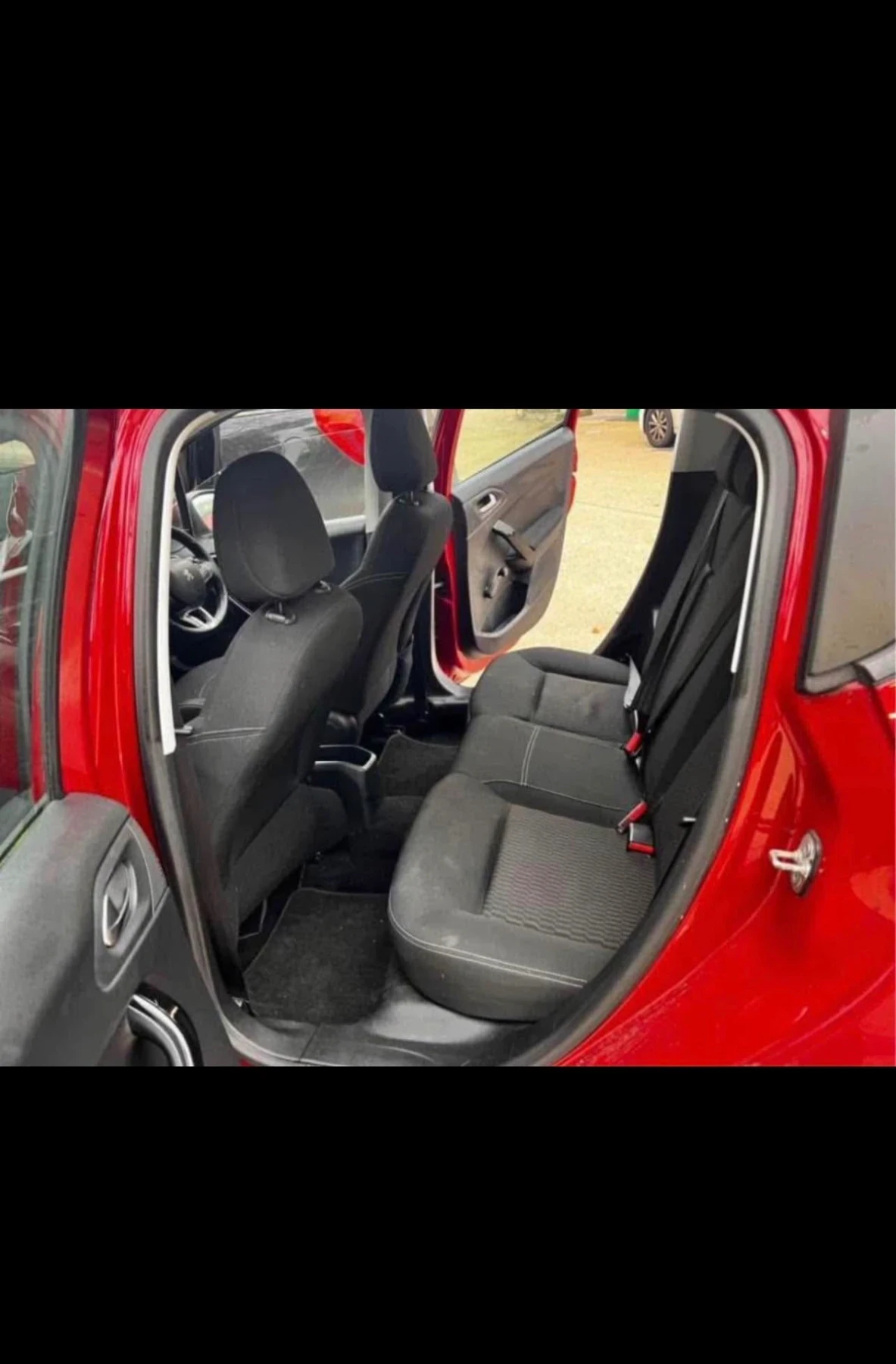 Peugeot 208, снимка 6 - Автомобили и джипове - 54139083