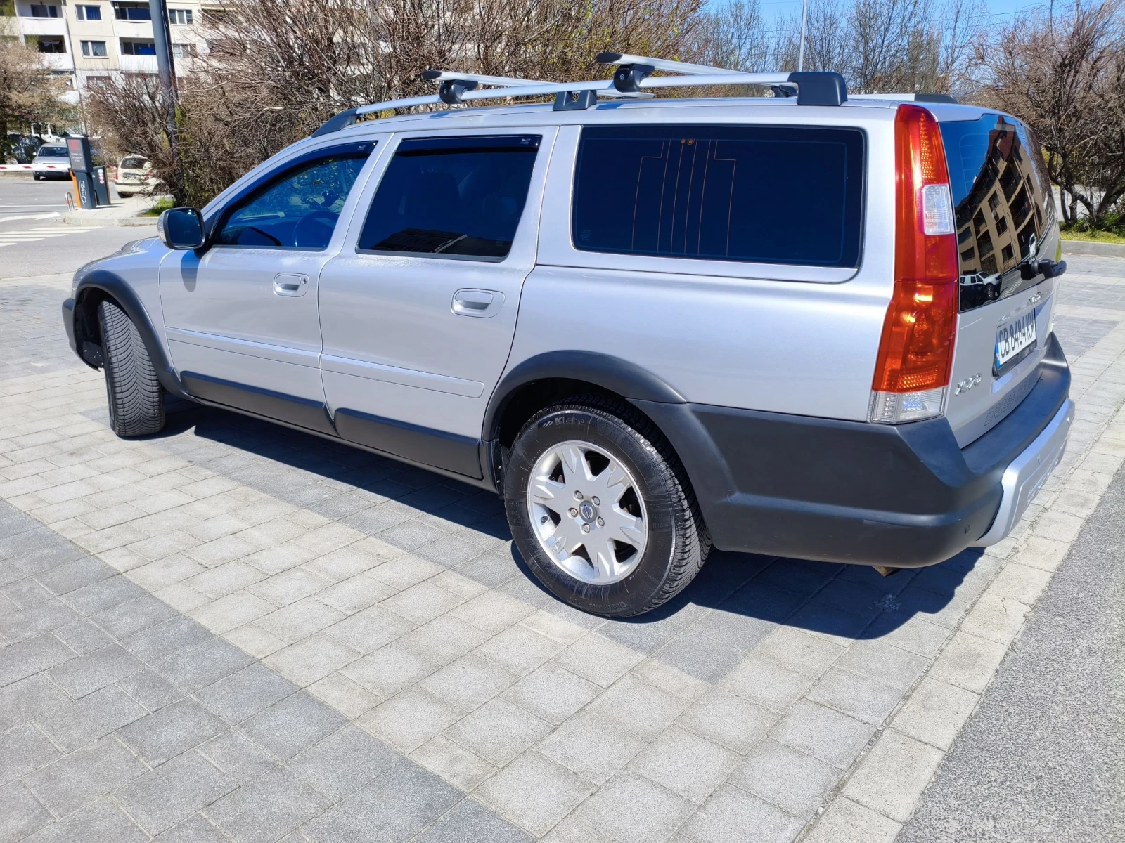 Volvo Xc70 D5 AWD, снимка 7 - Автомобили и джипове - 54141739