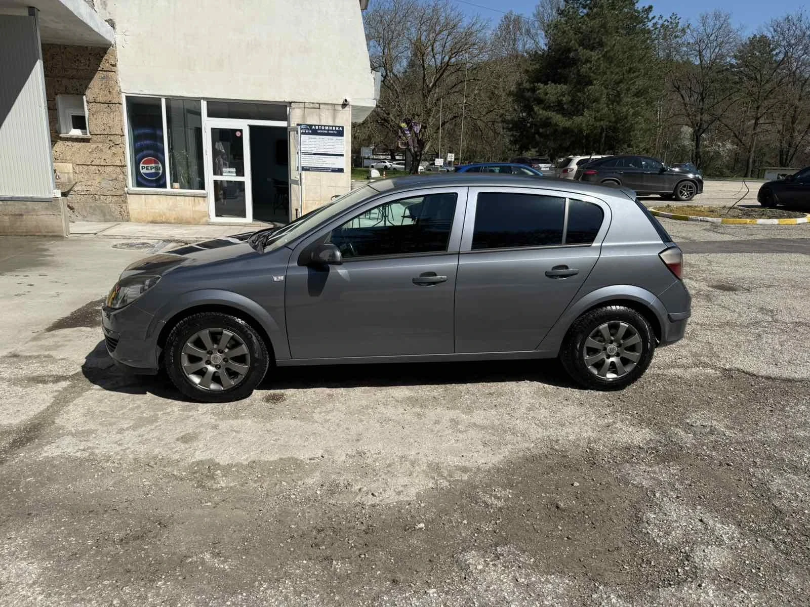 Opel Astra 1.7D, снимка 11 - Автомобили и джипове - 54190191