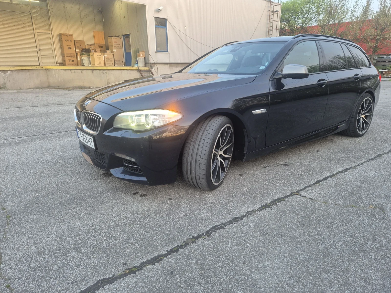 BMW 550 M550 XDRIVE, снимка 2 - Автомобили и джипове - 54197126