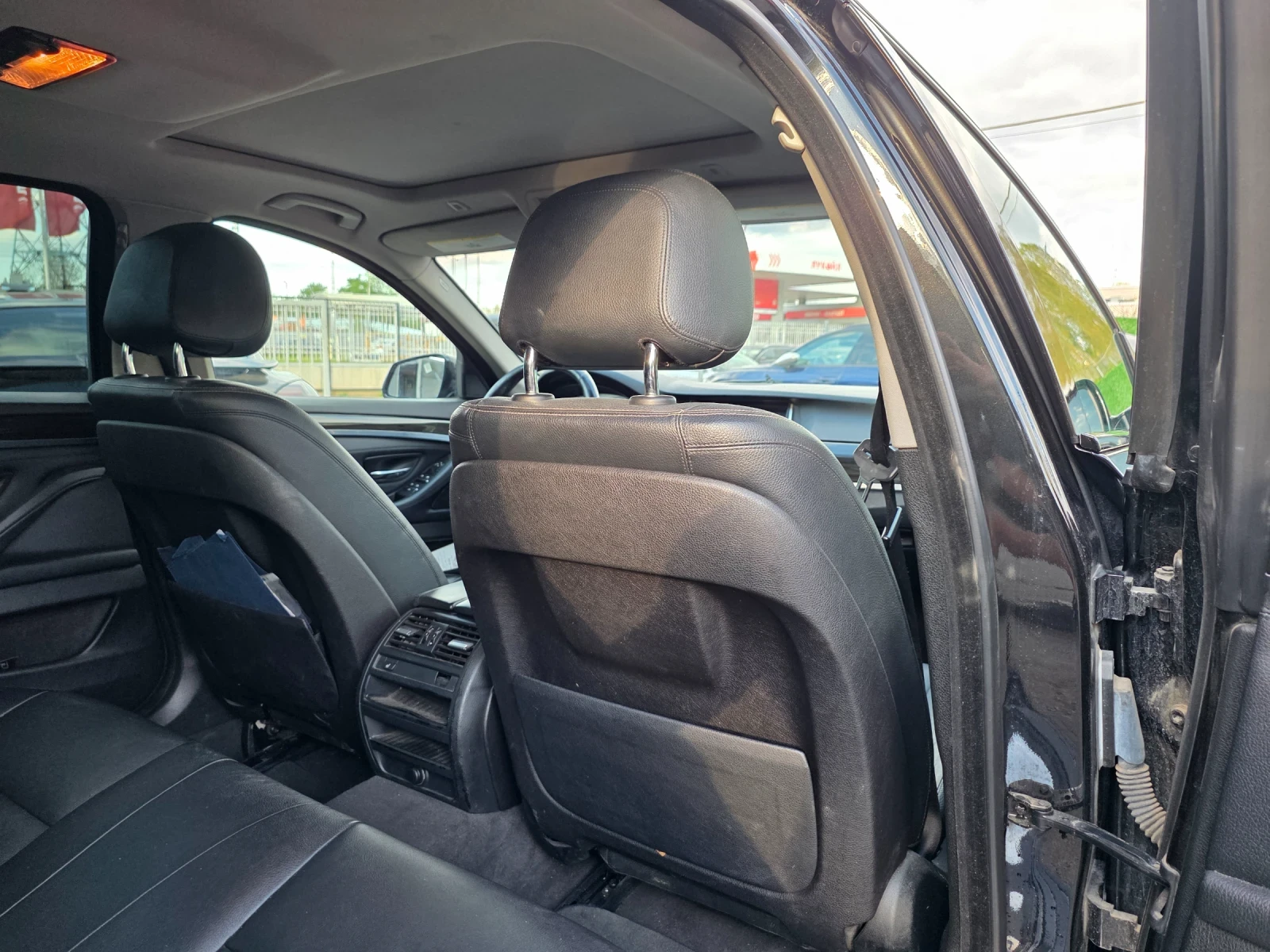 BMW 535 FACELIFT M Пакет Xdrive, снимка 14 - Автомобили и джипове - 54300152