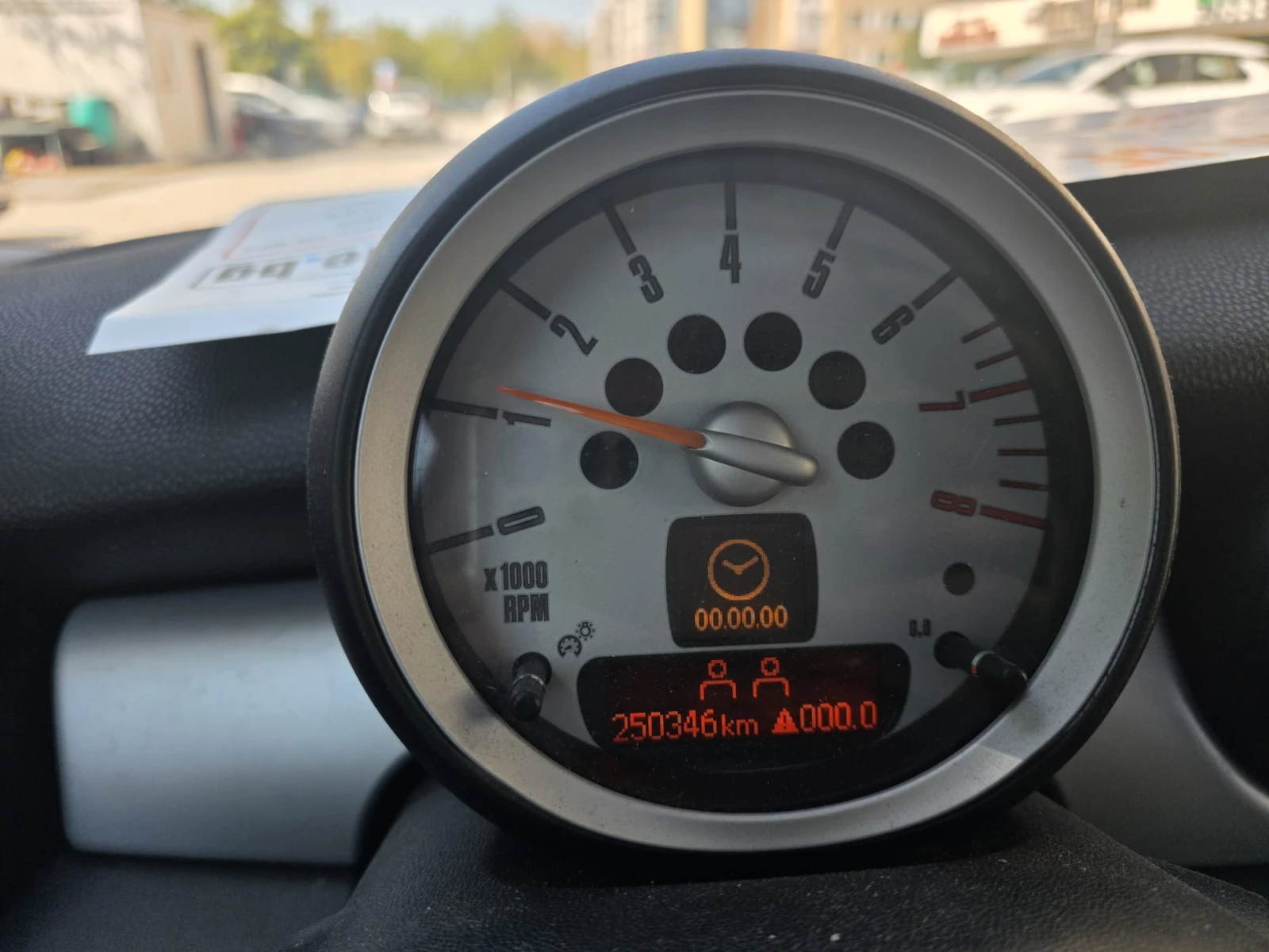 Mini Cooper 1.6i , снимка 15 - Автомобили и джипове - 54318678