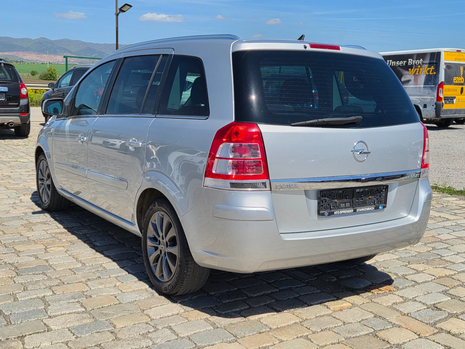 Opel Zafira 1.7D 110кс 6+ 1 места ЕВРО 4, снимка 7 - Автомобили и джипове - 54333519