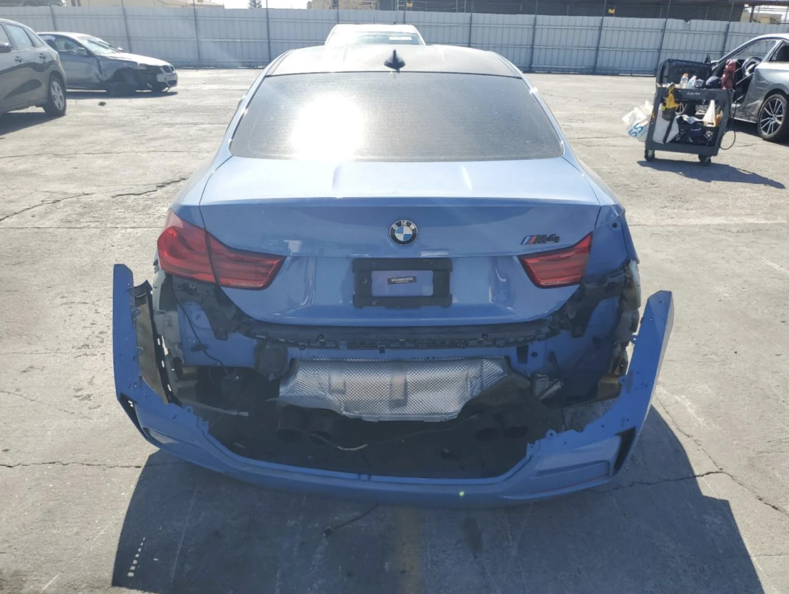 BMW M4 АВТОКРЕДИТ, снимка 6 - Автомобили и джипове - 54352955