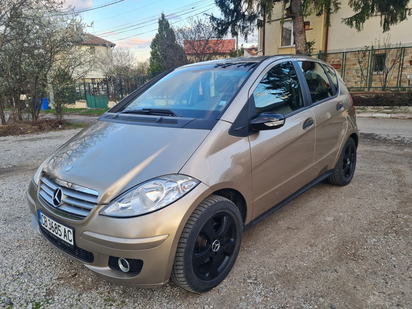 Mercedes-Benz A 150 1.5 Бензин, снимка 2 - Автомобили и джипове - 54525906