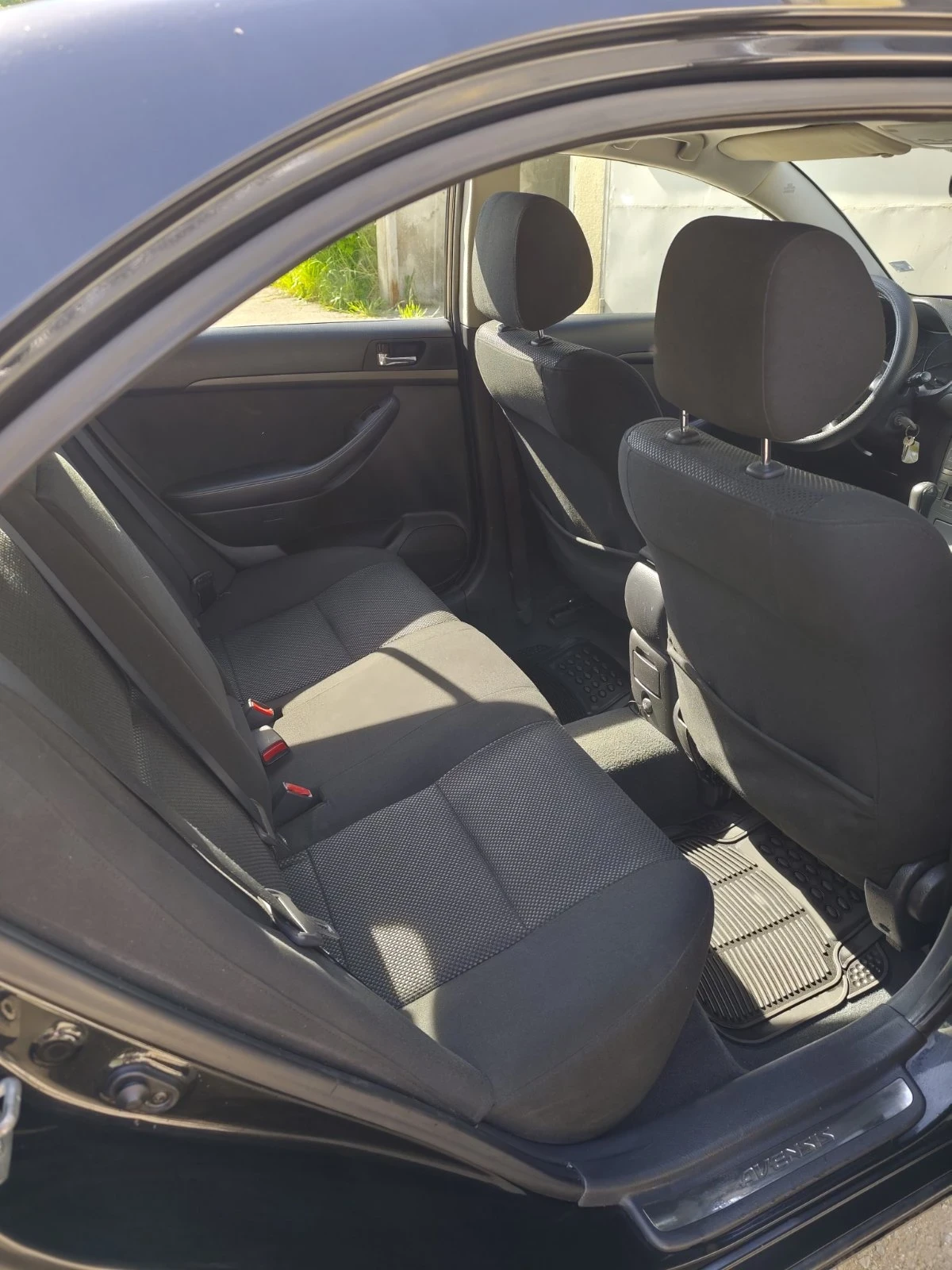 Toyota Avensis, снимка 6 - Автомобили и джипове - 54590960