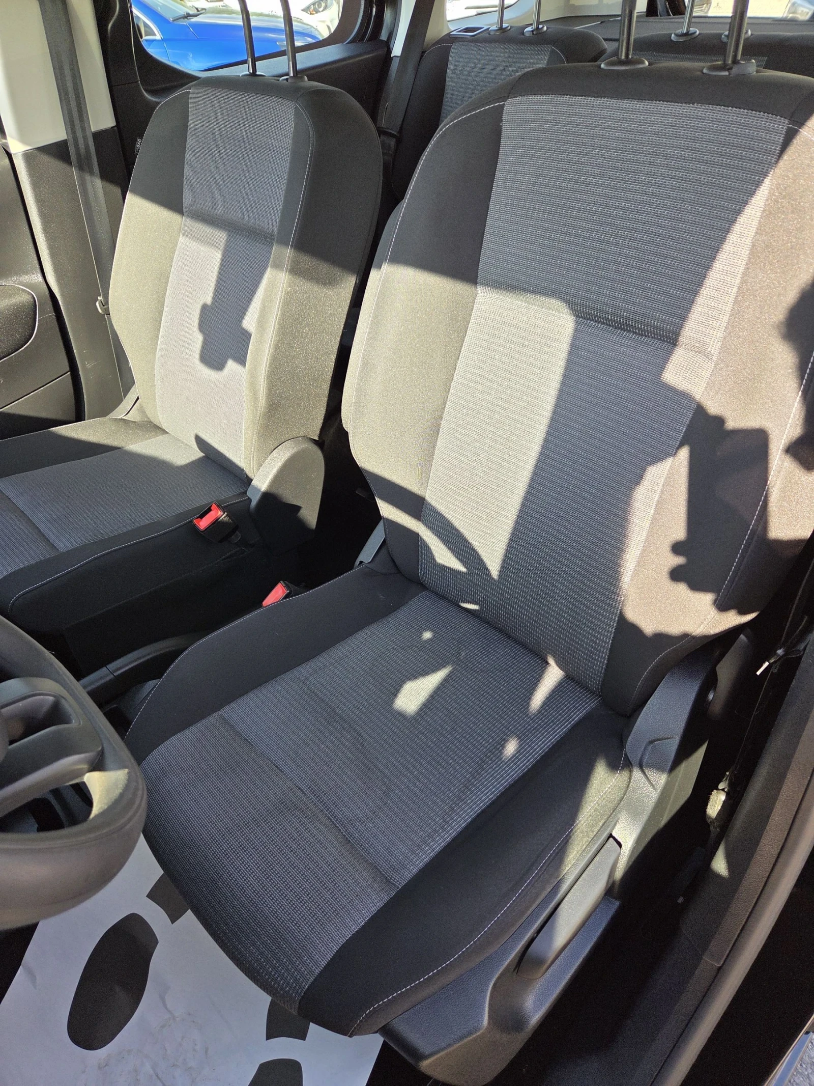 Toyota Proace City, снимка 7 - Автомобили и джипове - 55400716