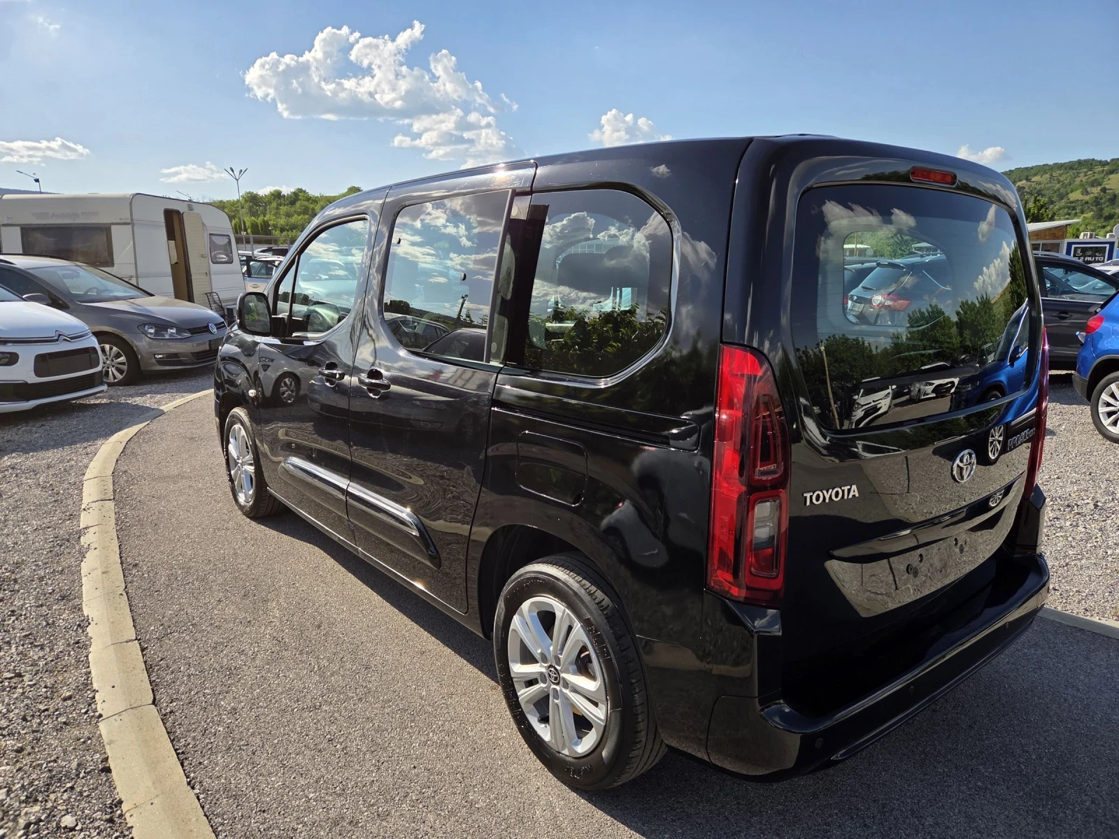 Toyota Proace City, снимка 5 - Автомобили и джипове - 55400716