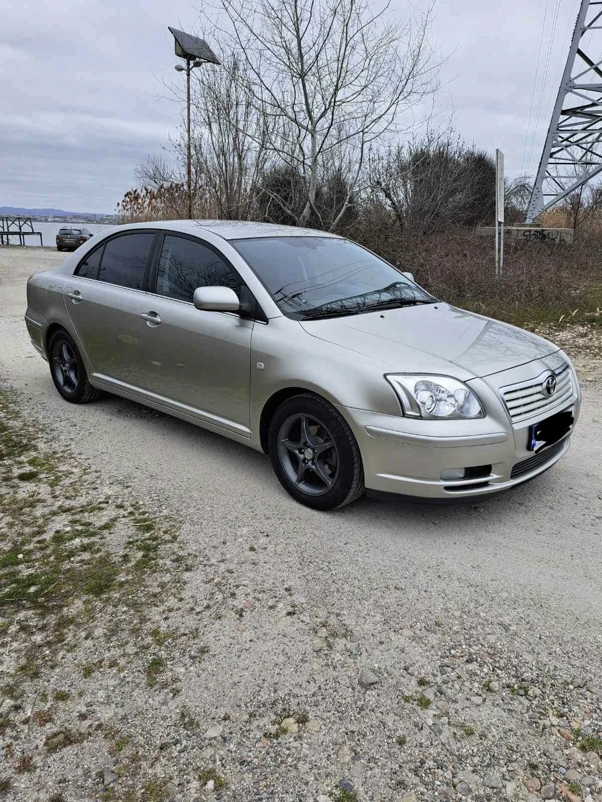 Toyota Avensis, снимка 4 - Автомобили и джипове - 56409202