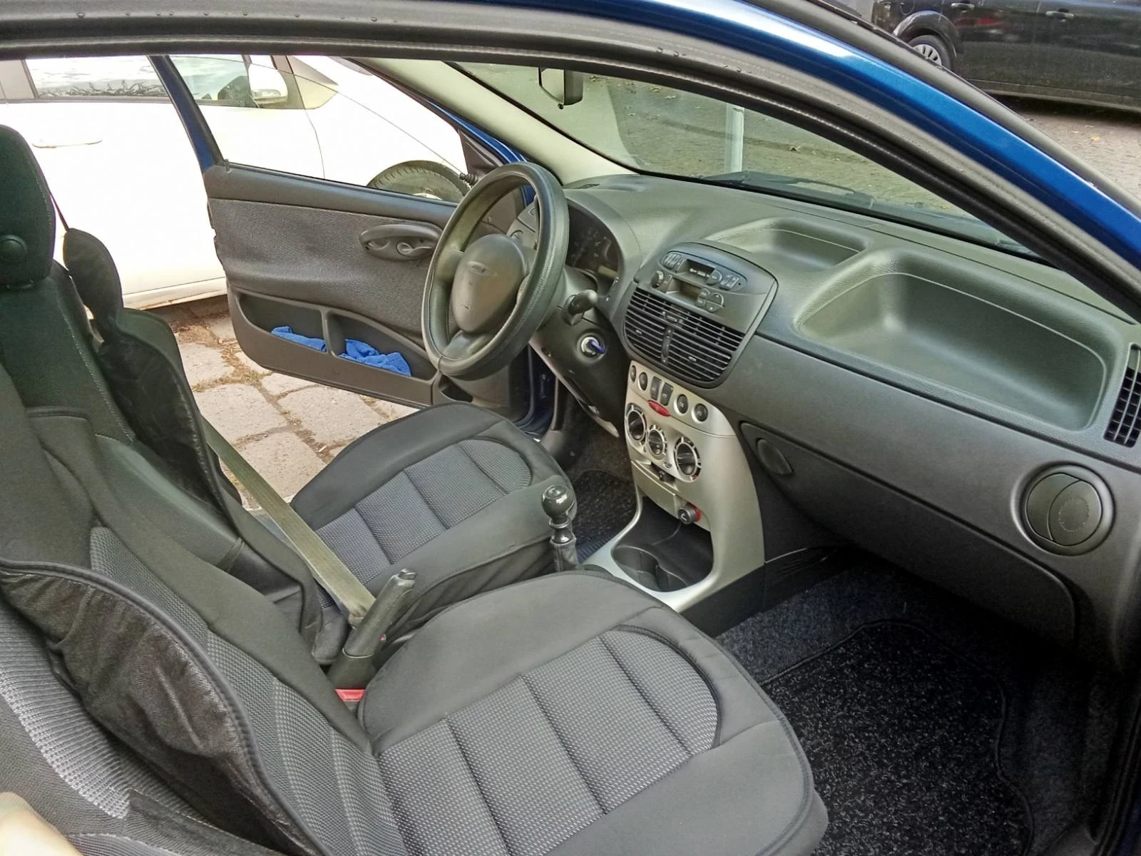 Fiat Punto, снимка 7 - Автомобили и джипове - 56442862