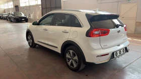 Kia Niro 1.6 GDI, снимка 4