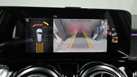 Mercedes-Benz GLB35AMG 2.0 4MATIC, снимка 13