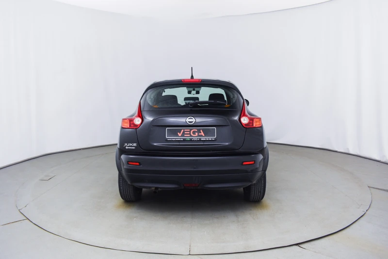 Nissan Juke 1.6I NOVA, снимка 4 - Автомобили и джипове - 47426924