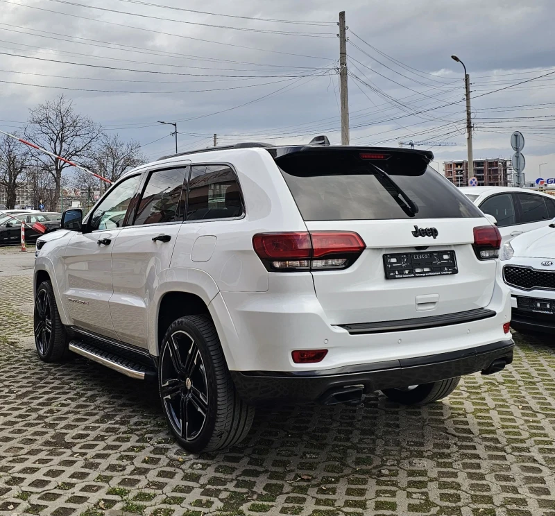 Jeep Grand cherokee 3.0 CRDI Summit 250к.с. KeylessGo Дистроник , снимка 4 - Автомобили и джипове - 49454580