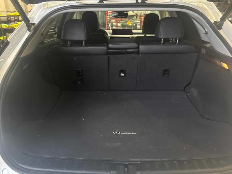Lexus RX * AWD 4dr * CARFAX * БЕЗ ПЪРВОНАЧАЛНА ВНОСКА, снимка 13 - Автомобили и джипове - 52748984