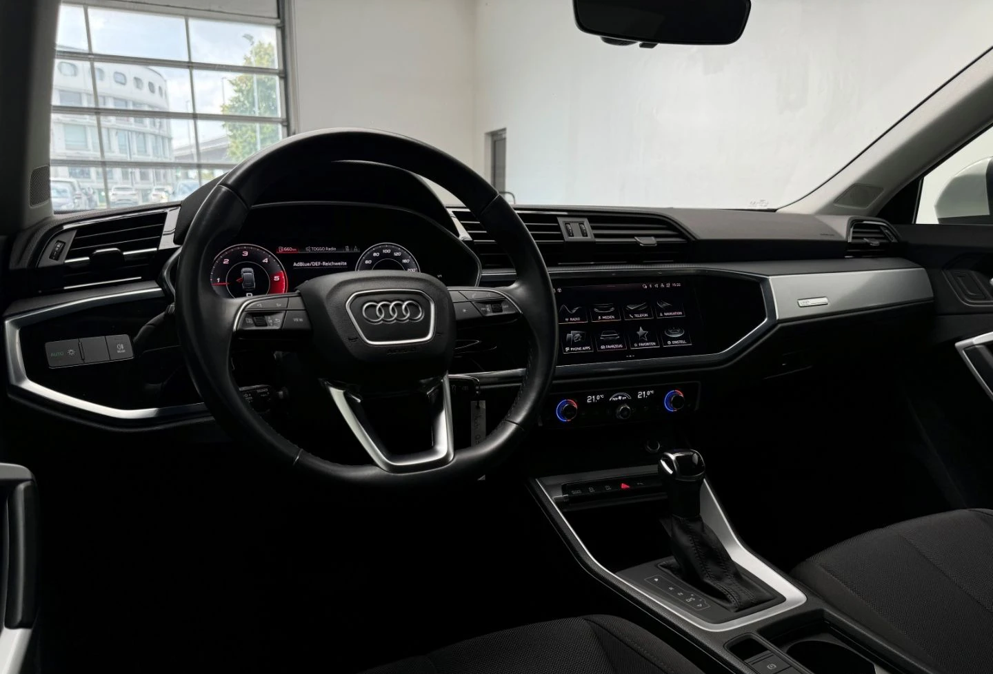 Audi Q3 TDI 2.0 S-TRONIC/150HP/NAVI/CARPLAY/CAM/LED/448b - изображение 7