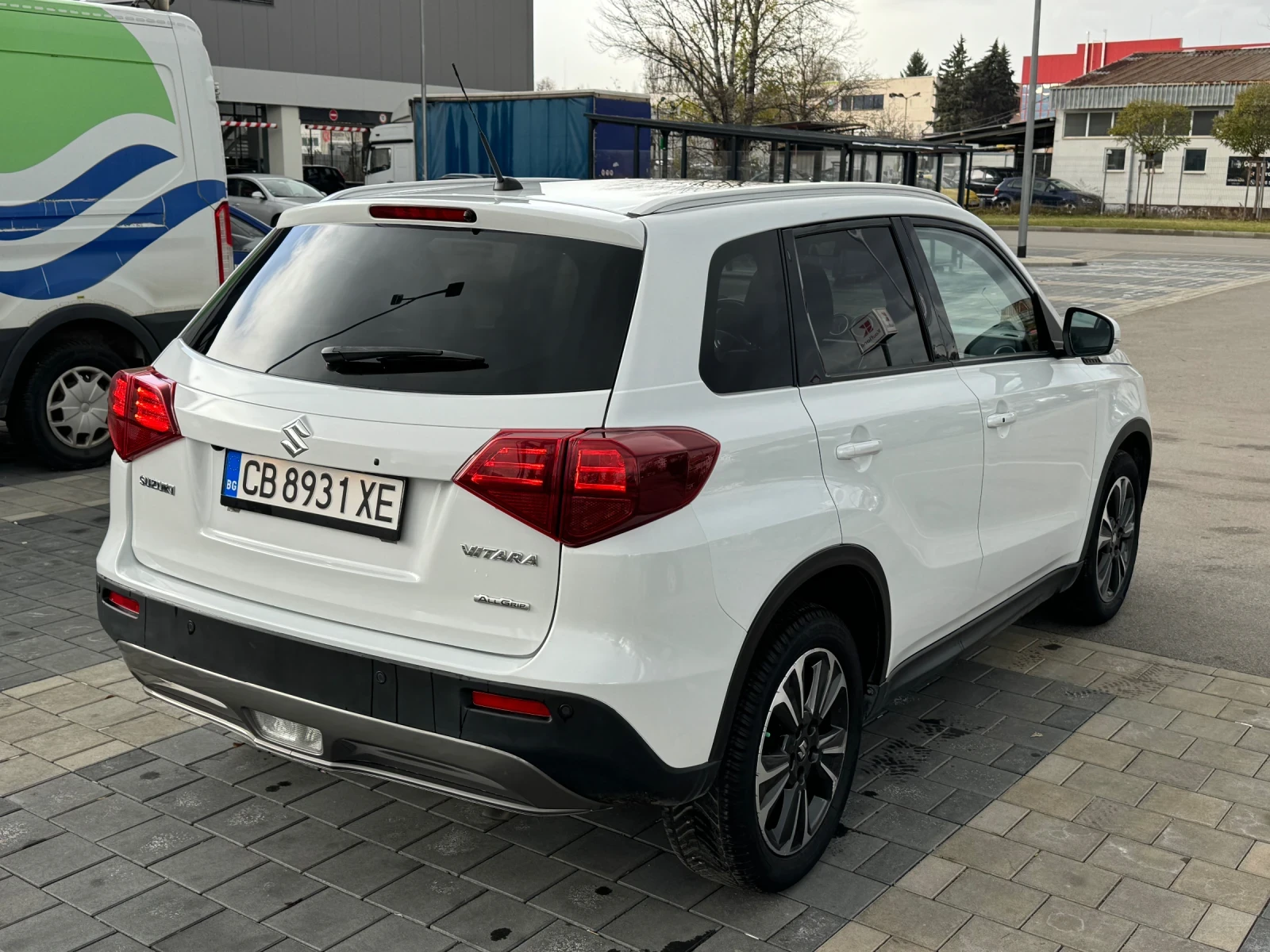 Suzuki Vitara 1.4 AUTOMATIK 4X4 All Grip - изображение 10