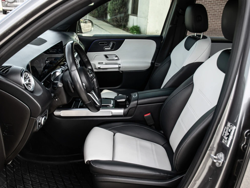 Mercedes-Benz GLB AMG PKG| PANOROOF| HEATED SEATS| APPLE CAR PLAY|  - изображение 10