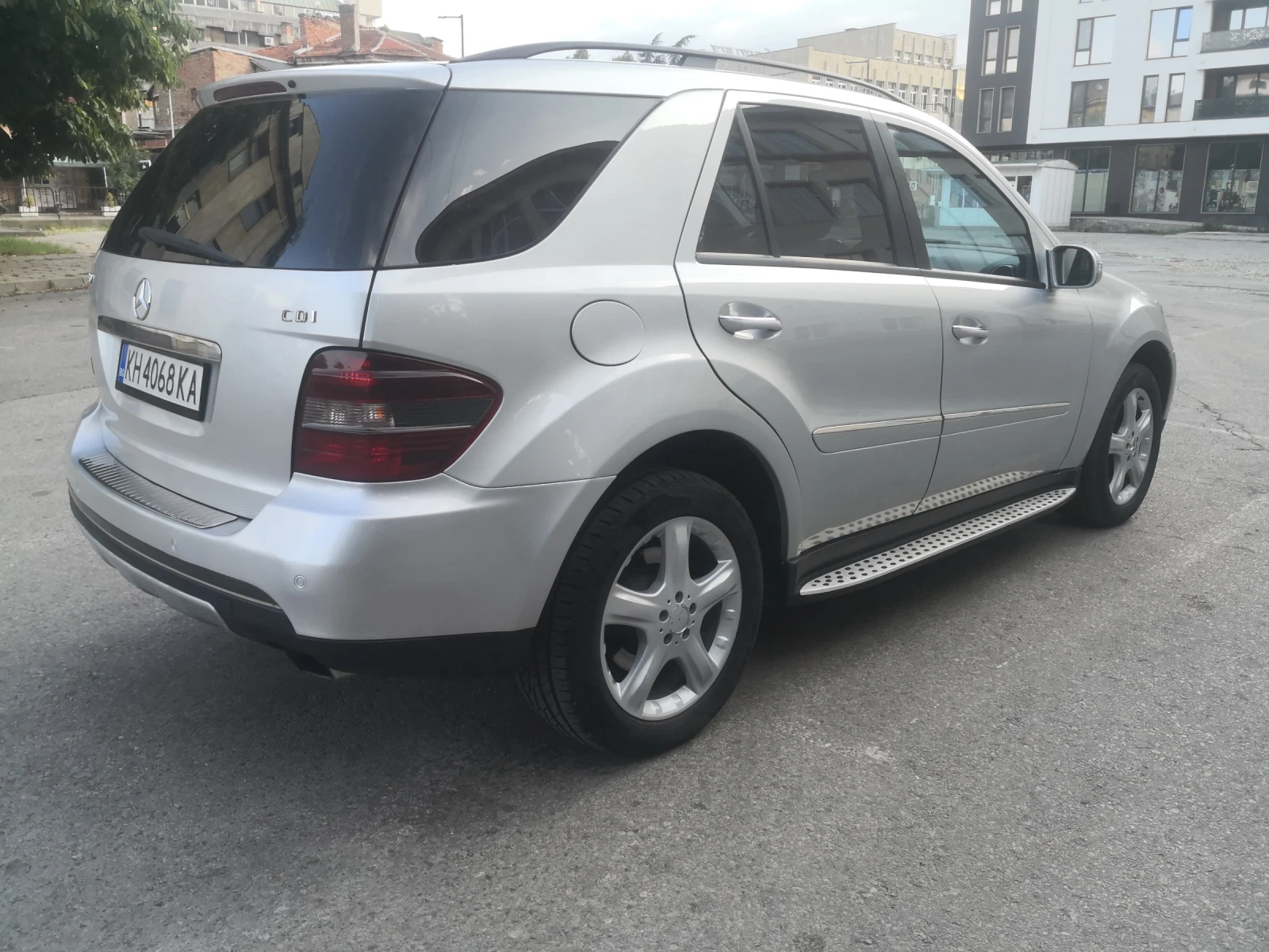 Mercedes-Benz ML 320 3.2CDI, снимка 3 - Автомобили и джипове - 53953277