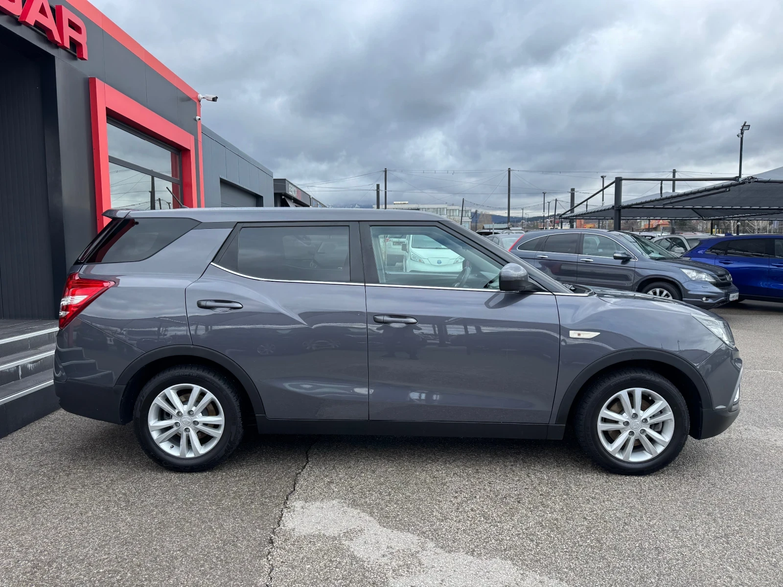 SsangYong XLV 1.6i-111000км., снимка 5 - Автомобили и джипове - 54062221