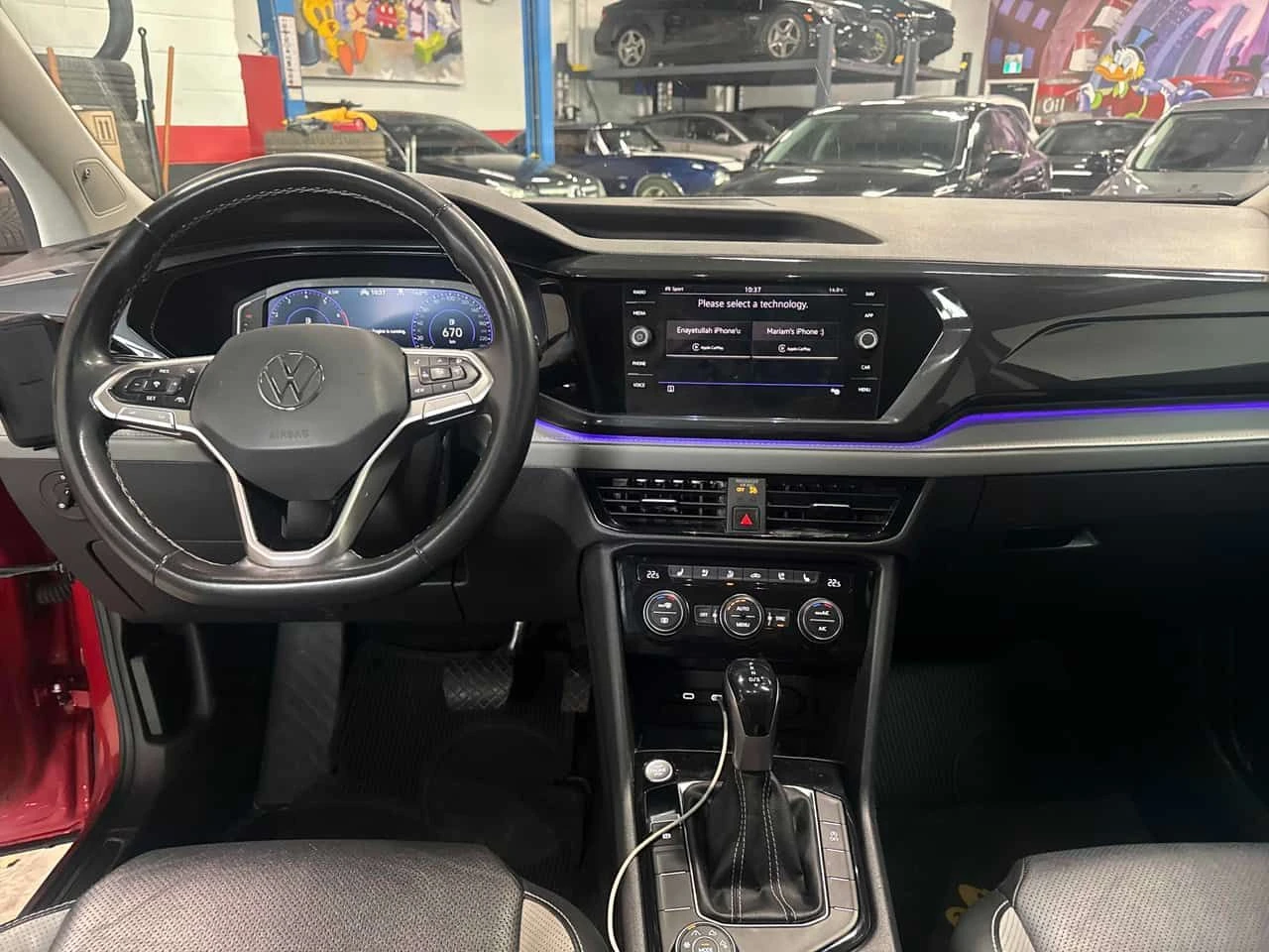 VW Taos * Highline * КАМЕРА* ПОДГРЕВ* ПАНОРАМА* , снимка 9 - Автомобили и джипове - 54253675