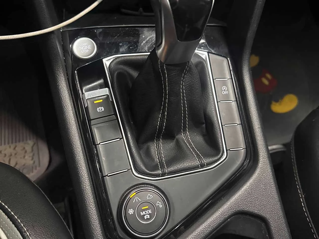 VW Taos * Highline * КАМЕРА* ПОДГРЕВ* ПАНОРАМА* , снимка 12 - Автомобили и джипове - 54253675