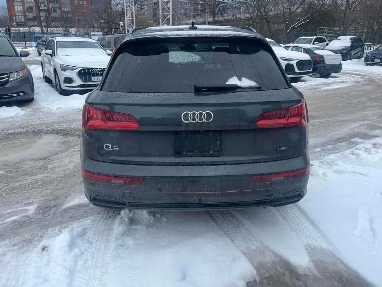 Audi Q5 | Technik | DISTRONIC | 360 | B&O | CARFAX | , снимка 4 - Автомобили и джипове - 54577588