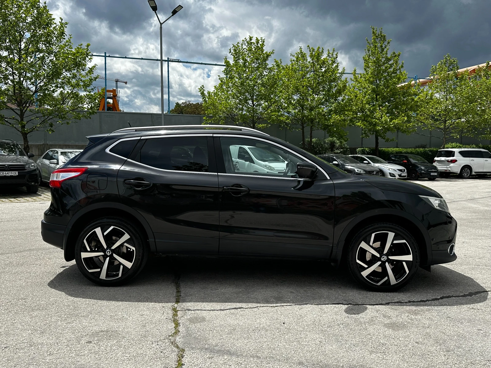 Nissan Qashqai 1.6dci/Панорама, снимка 5 - Автомобили и джипове - 54592428