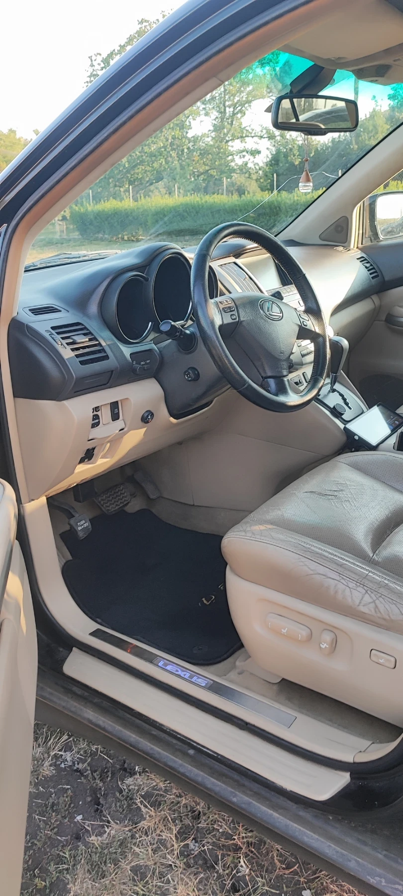 Lexus RX 400h, снимка 5 - Автомобили и джипове - 55618781