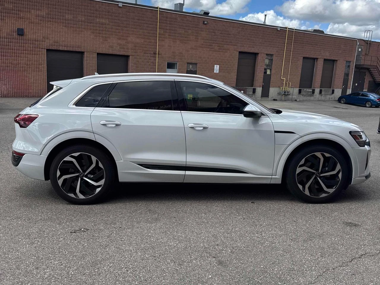Audi Q8 E-Tron* Distronic* 360* B&O* Quattro | Mobile.bg � ����������� 3