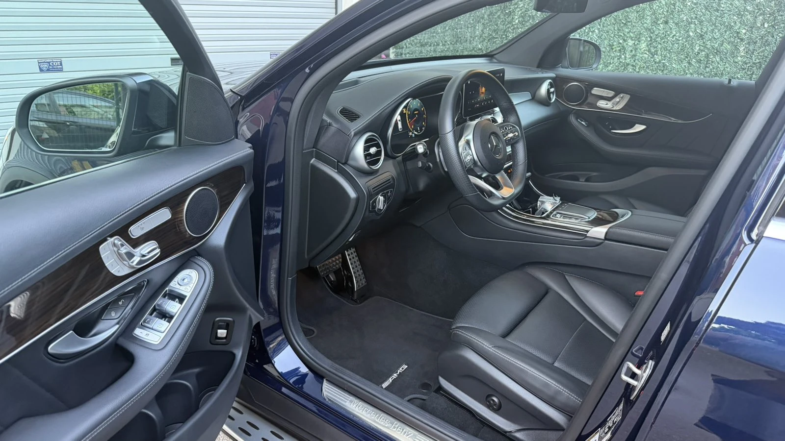 Mercedes-Benz GLC Coupe  Coupe EQ Boost 4matic 9G-TRONIC facelift, снимка 5 - Автомобили и джипове - 56127143