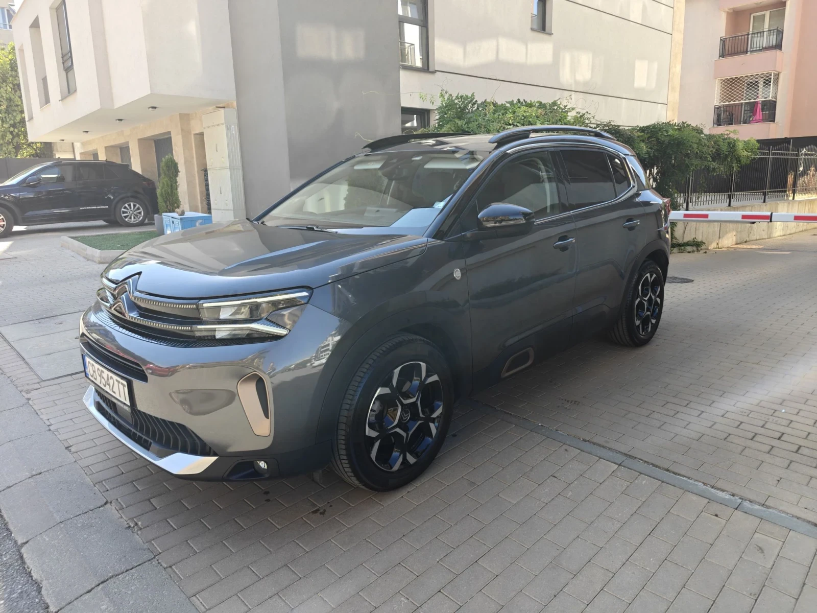 Citroen C5 Aircross 1.5HDi C-series, Гаранционен от СФА, снимка 9 - Автомобили и джипове - 56127463