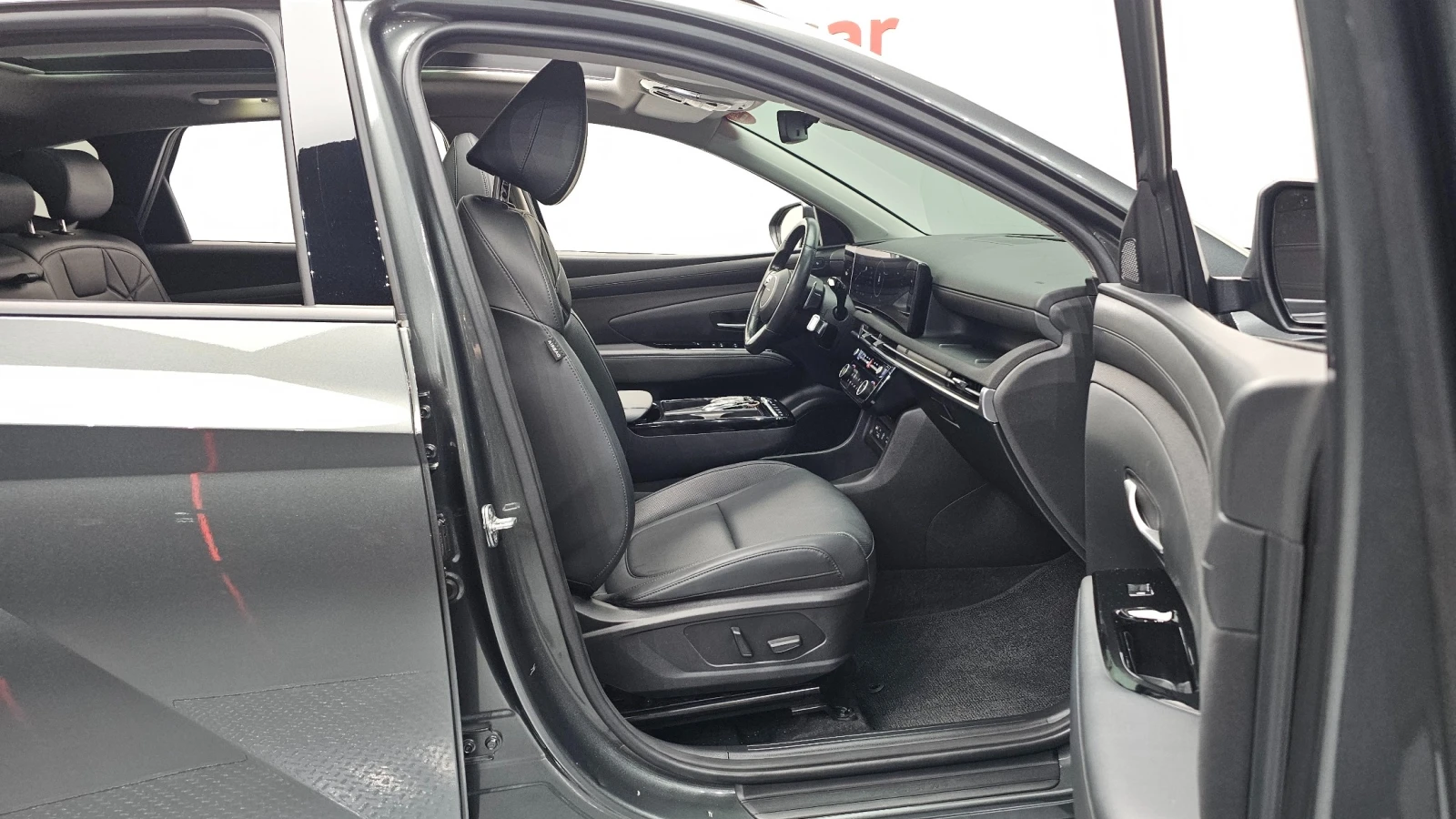 Hyundai Tucson Gasoline 1.6 Turbo 4WD Premium, снимка 9 - Автомобили и джипове - 56289850