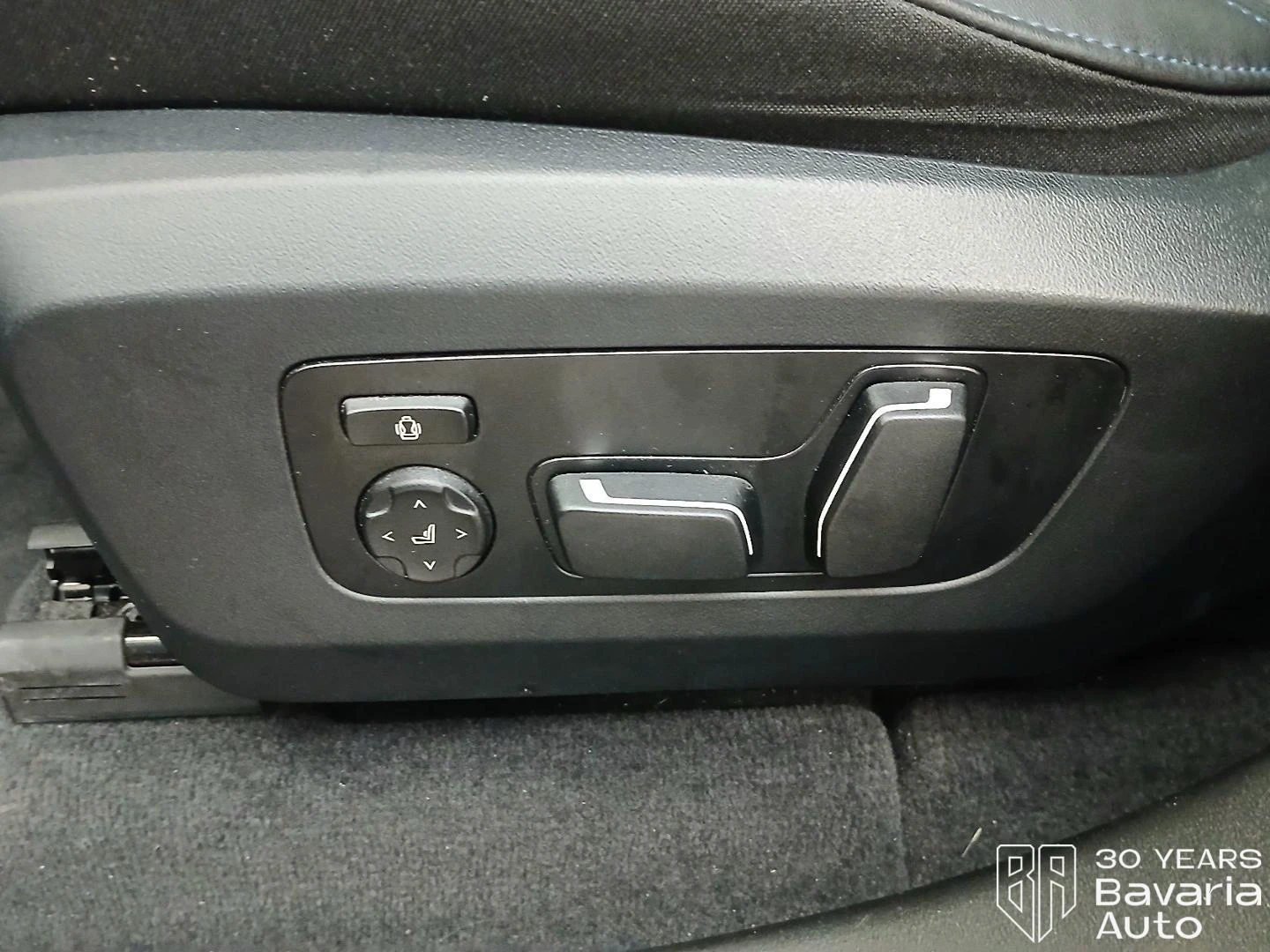 BMW X3 20 xDrive Steptronic, снимка 13 - Автомобили и джипове - 56428940