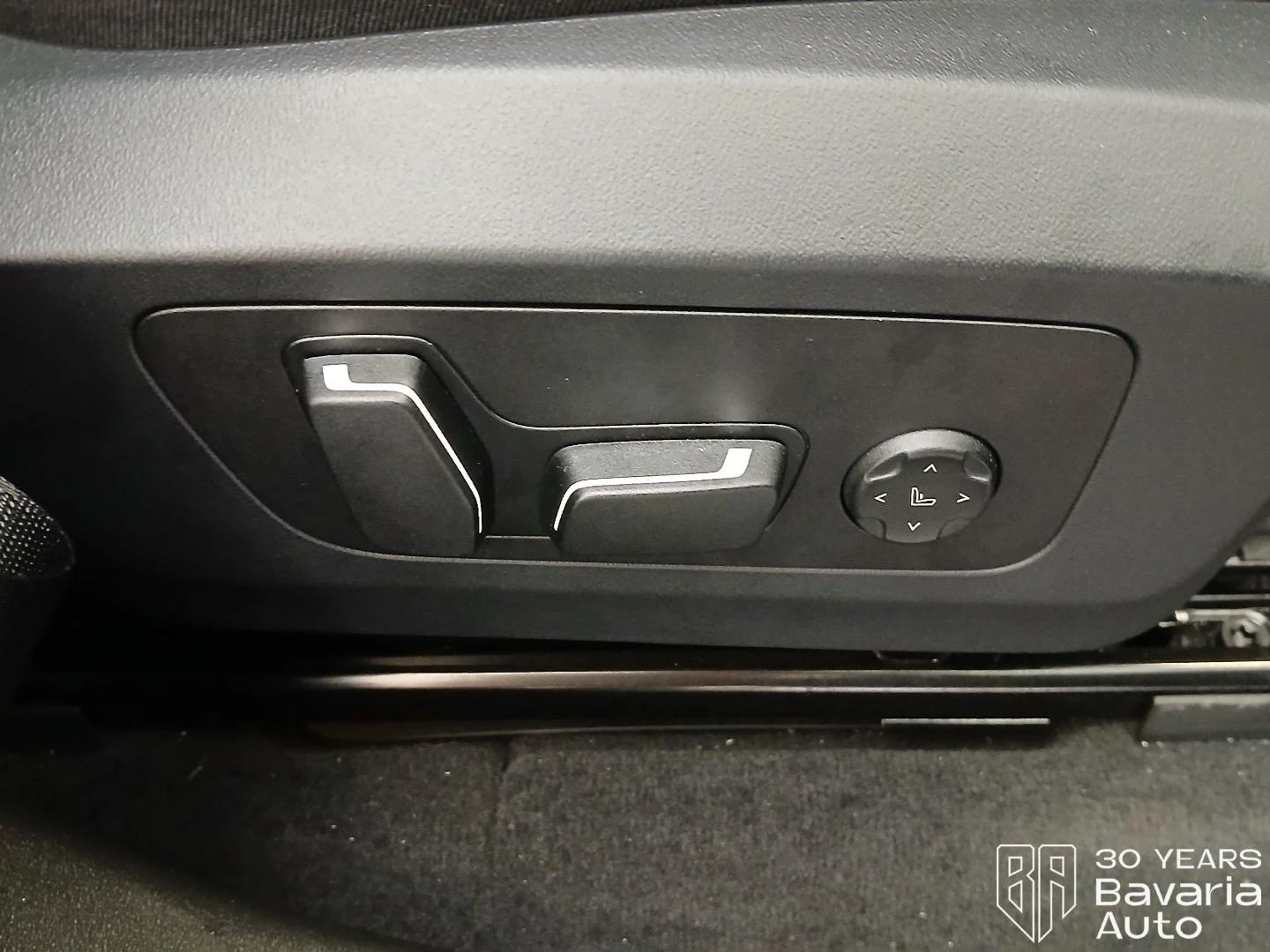 BMW X3 20 xDrive Steptronic, снимка 14 - Автомобили и джипове - 56428940