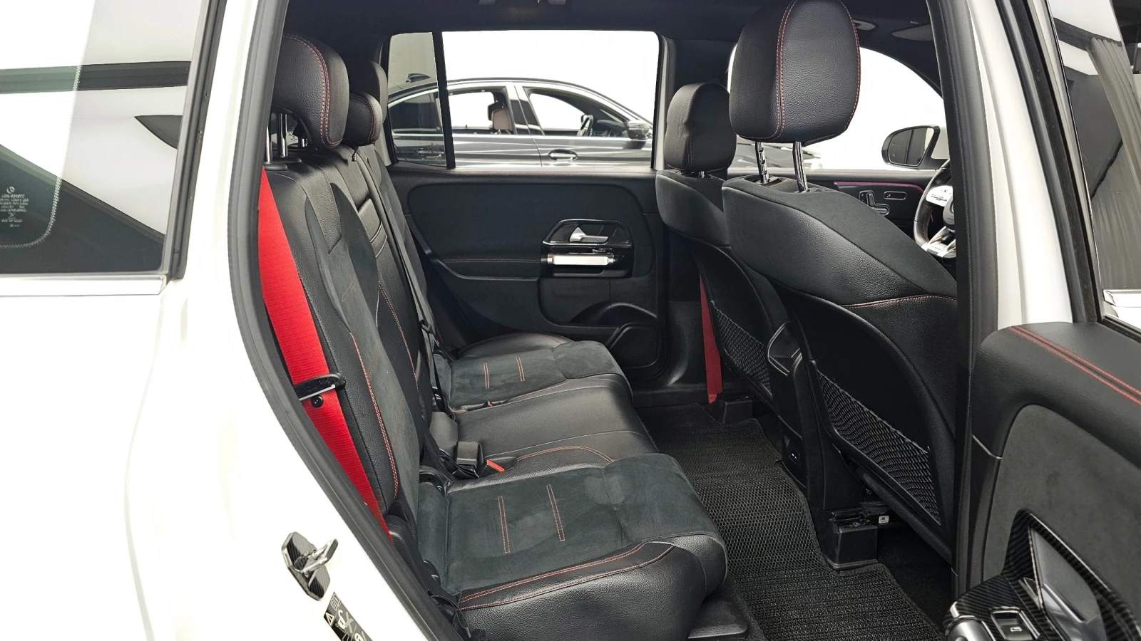 Mercedes-Benz GLB35AMG 2.0 4MATIC | Mobile.bg � ����������� 10