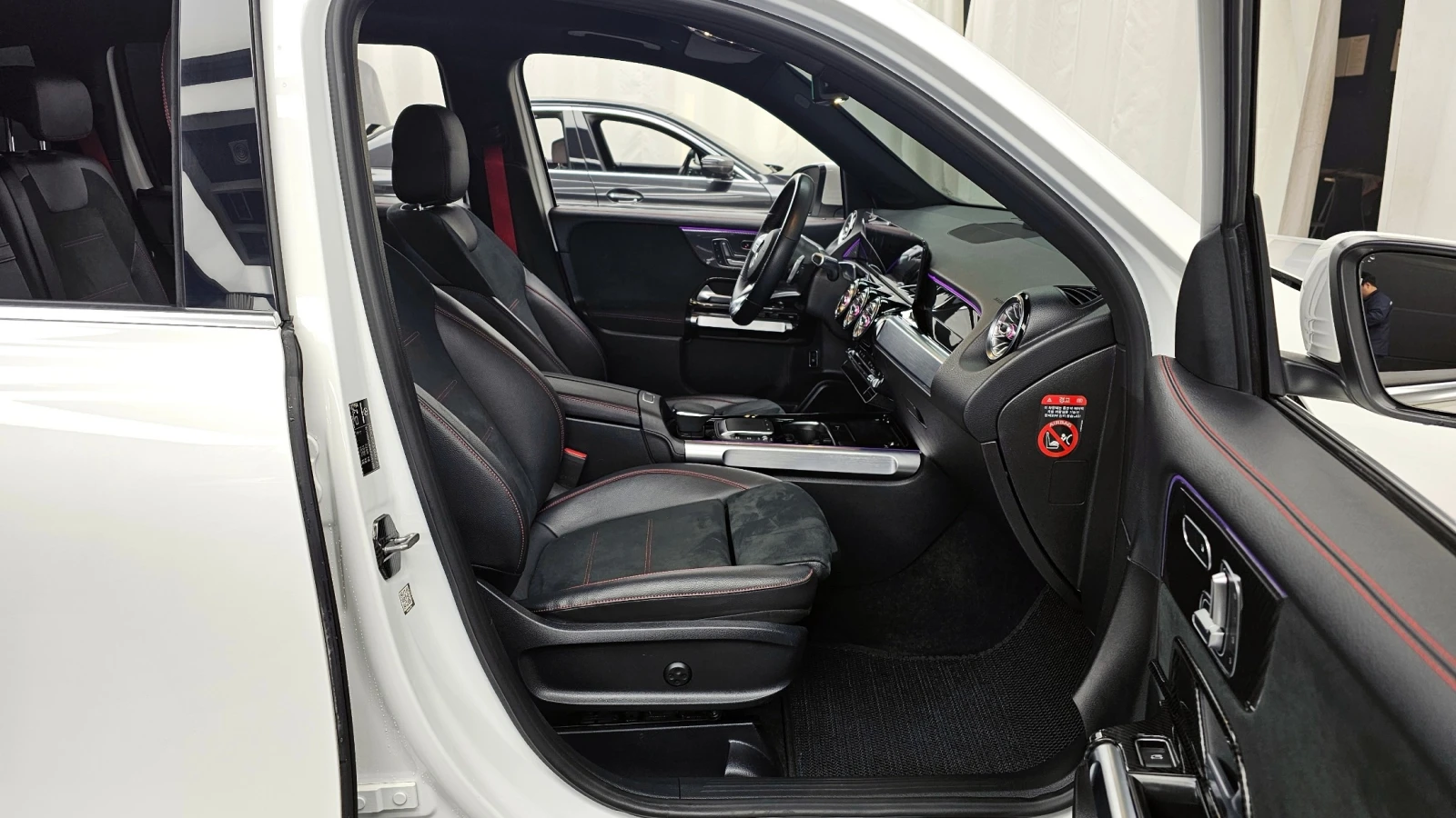 Mercedes-Benz GLB35AMG 2.0 4MATIC | Mobile.bg � ����������� 9