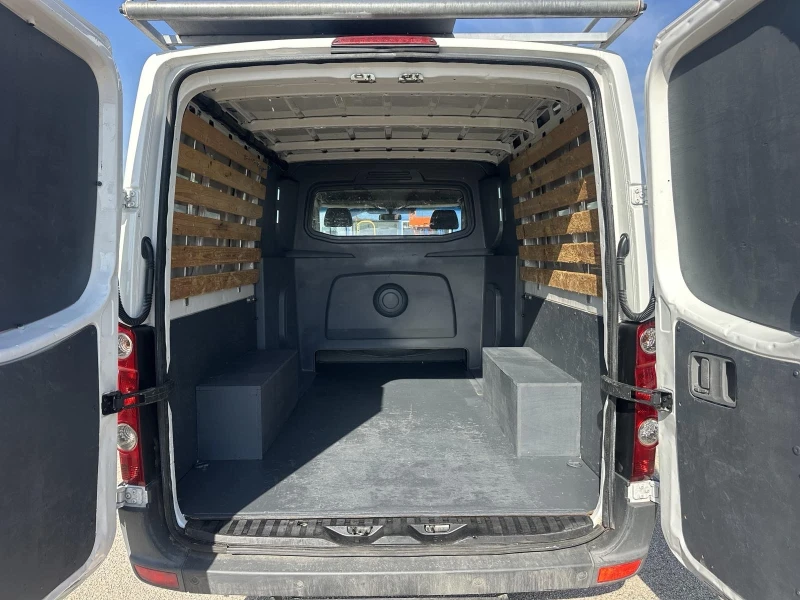 VW Crafter, снимка 9 - Бусове и автобуси - 51657392