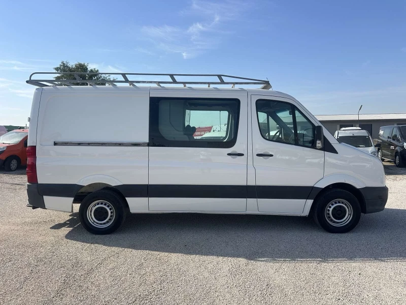 VW Crafter, снимка 4 - Бусове и автобуси - 51657392