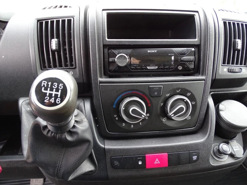 Peugeot Boxer 2.0  KLIMA  EURO 6 , снимка 2 - Бусове и автобуси - 53503851