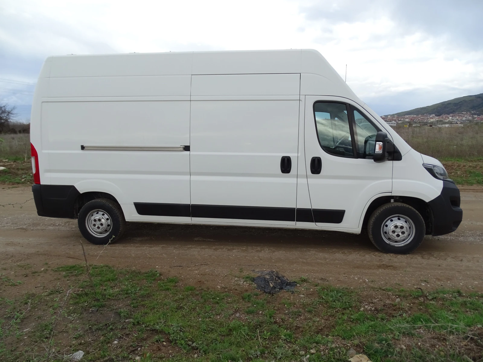 Peugeot Boxer 2.0  KLIMA  EURO 6  - изображение 6