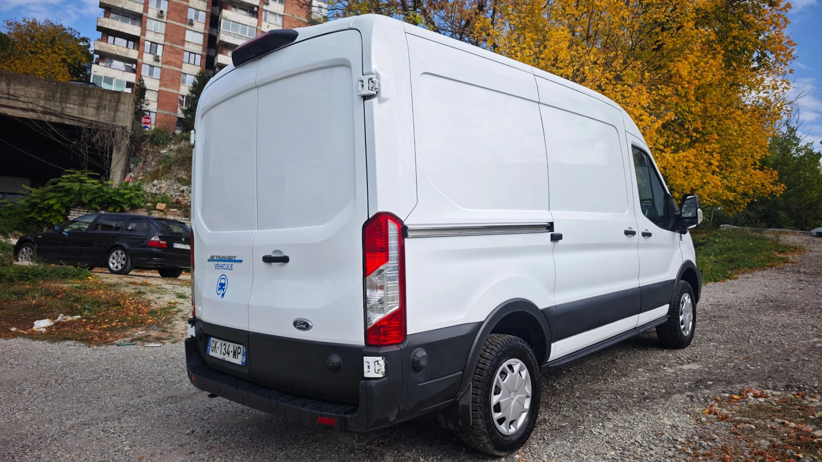 Ford Transit Е350 L2H2 N1 75kWh 92%SoH 360 камери нави, снимка 5 - Бусове и автобуси - 56128181