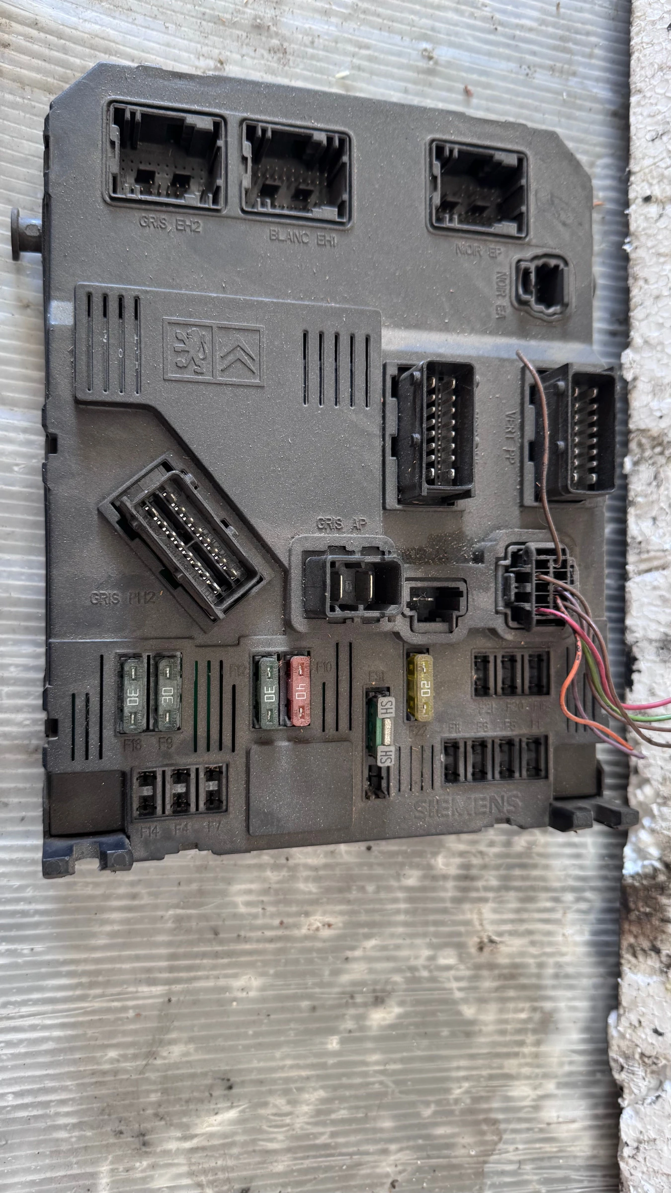 ��������� ����� (������� ����� BSI / BSM ) �� Peugeot 206 - 9652474680 | Mobile.bg � ����������� 1