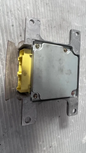 Airbag  /  /  a Mitsubishi  Pajero - MR551781 / W2T60272 | Mobile.bg    2