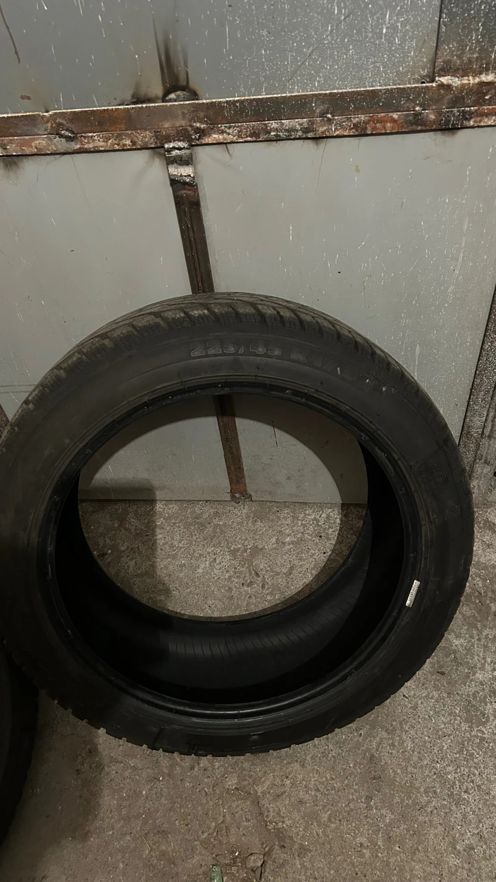  225/45R17 | Mobile.bg   2