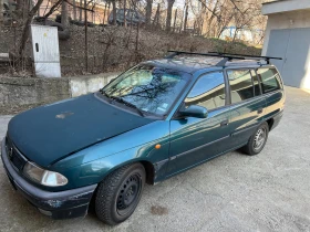 Opel Astra комби, снимка 1