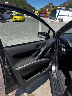 Toyota Corolla verso 2.2 D4D | Mobile.bg    10