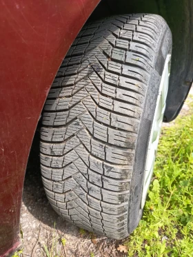 Seat Toledo - 500 € / 977.91 лв. - 63130077 3